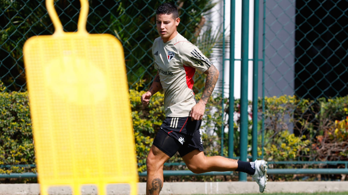 James Rodríguez Y Su Primer ‘reversazo Con El Sao Paulo Clarosports 