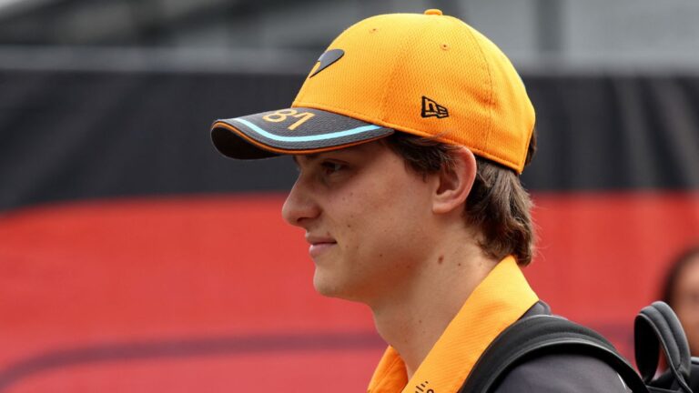 Oscar Piastri extiende contrato con McLaren hasta el 2026