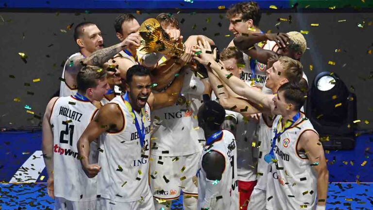 Alemania acaba con Serbia y consigue el primer título de su historia en el Mundial de la FIBA