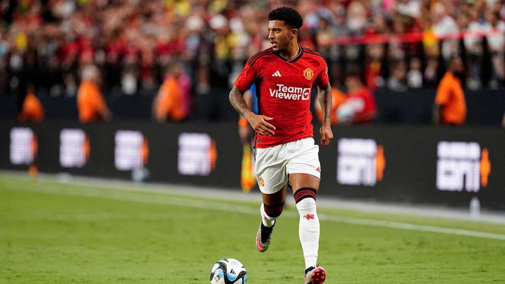 Jadon Sancho recupera lo que perdió en Manchester United | Reuters