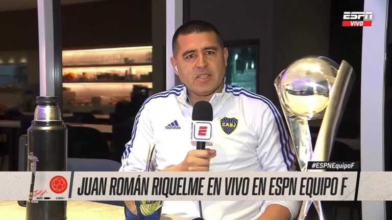 Juan Román Riquelme:”Somos campeones del mundo”
