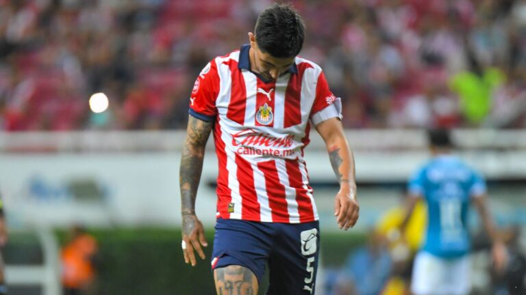 Mazatlán derrota a Chivas y agrava la crisis del Rebaño Sagrado