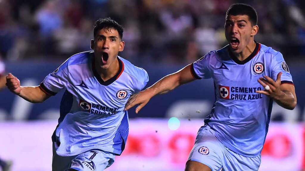 ¡Resucitó! Cruz Azul derrota al líder San Luis y aún respiran en el Apertura 2023