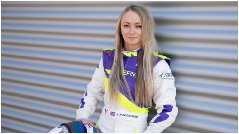 Jessica Hawkins se convierte en la segunda mujer en probar un monoplaza de Fórmula 1 tras la colombiana Tatiana Calderón