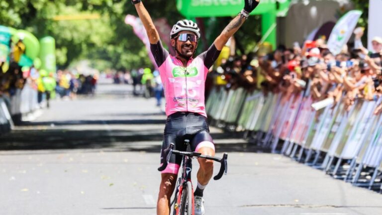 José Alarcón gana en Cúcuta y se convierte en el primer líder del Clásico RCN