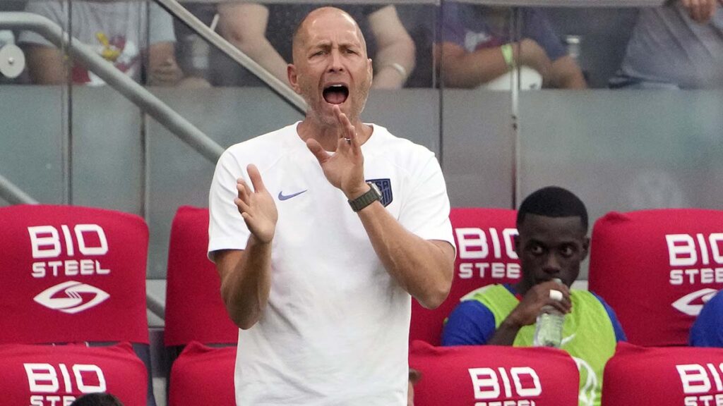 Gregg Berhalter alaba el trabajo de USMNT | AP