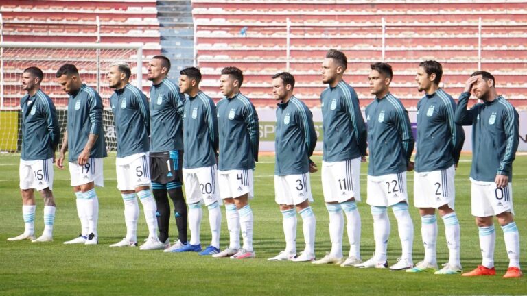 Argentina vuelve a jugar en La Paz: el equipo de 2020 vs el actual