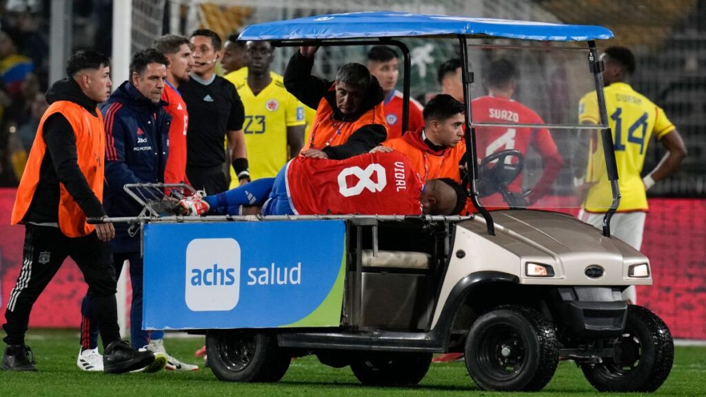 Arturo Vidal será operado de la rodilla tras lesión ante Colombia