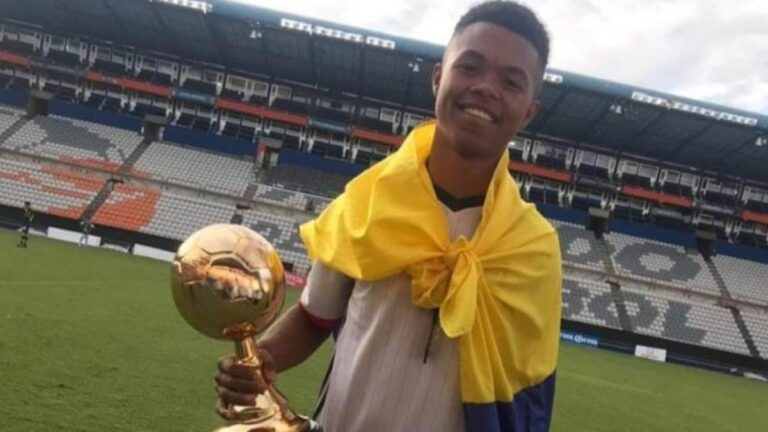 Futbolista colombiano, entre la vida y la muerte  por golpiza que recibió tras celebrar un gol