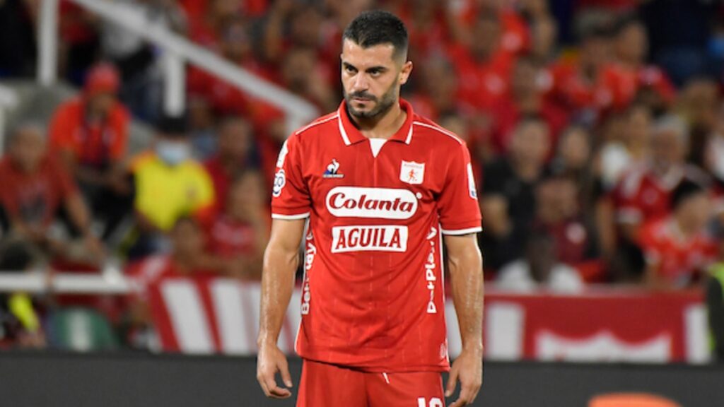 Iago Falque jugando con América de Cali.