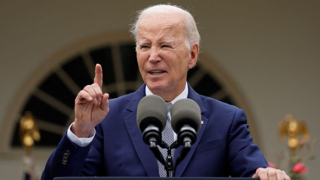 Biden se vacuna contra el Covid | REUTERS/Jonathan Ernst