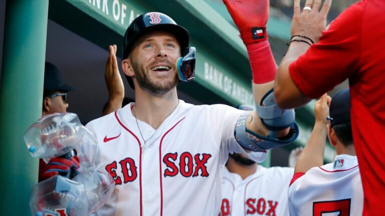 Los Red Sox blanquean a Yankees en el primero de la doble cartelera este jueves