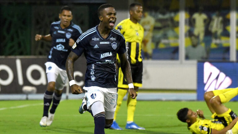 Junior recupera la sonrisa y los goles: las claves de la goleada sobre Alianza Petrolera
