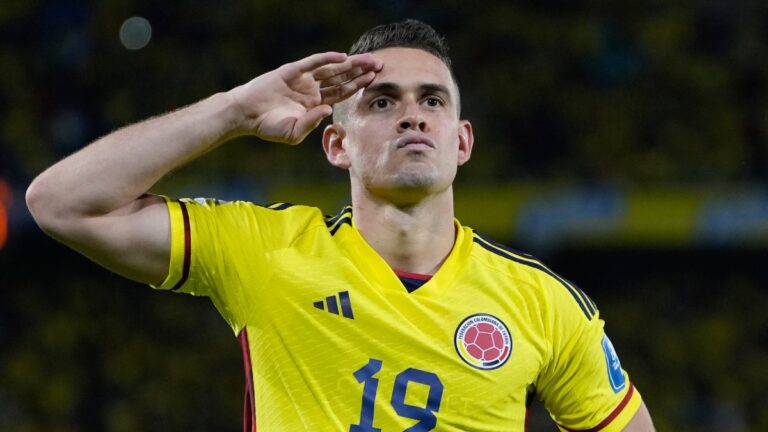 Santos Borré le da a Colombia los primeros tres puntos rumbo al Mundial de 2026
