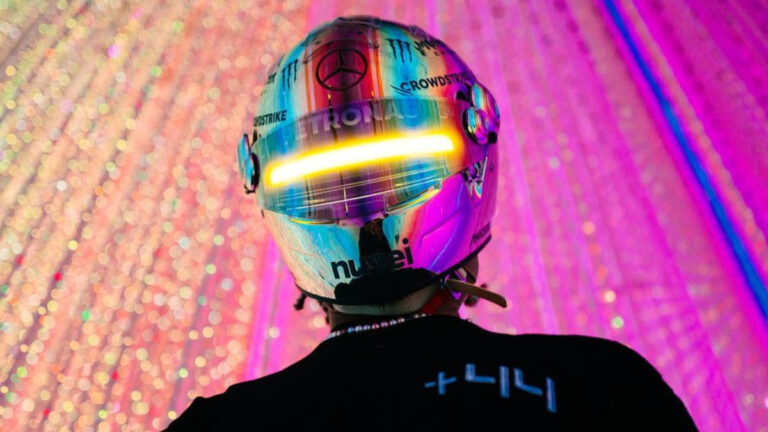 ¿Daft Punk o Power Ranger? El disrruptivo casco que Lewis Hamilton usará en Japón