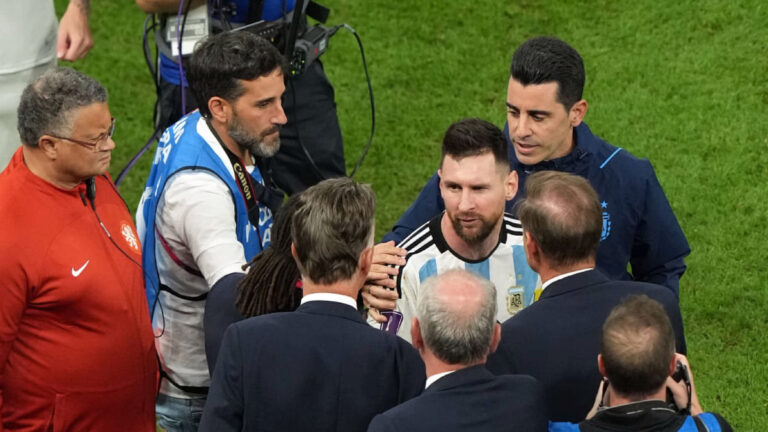 La crítica más ácida de Louis van Gaal a Leo Messi: “Tenía que ser campeón del mundo, todo estaba premeditado”