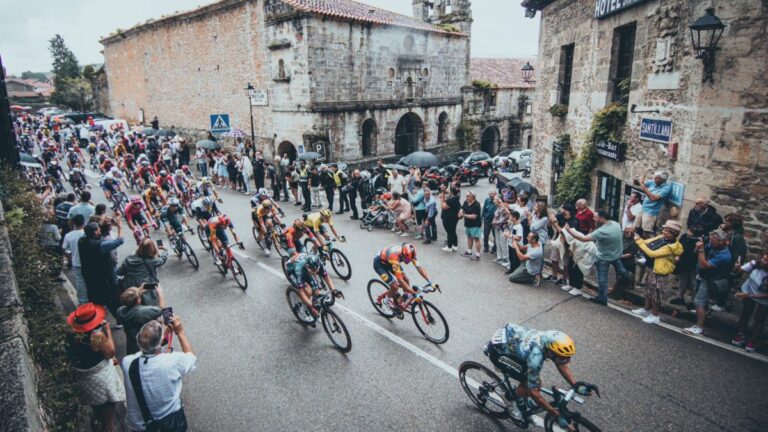 Vuelta a España 2023 | Highlights Etapa 16 | Resumen del recorrido y clasificaciones