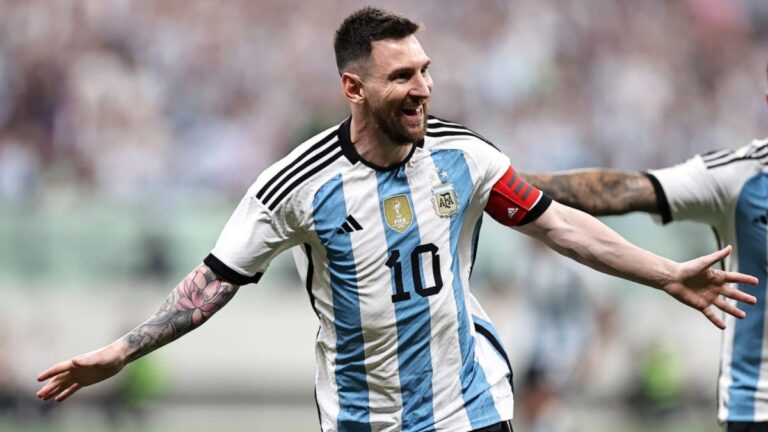 Lionel Messi le da el triunfo a Argentina con un golazo