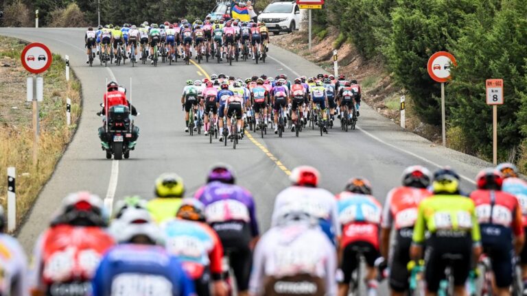 La Vuelta a España 2023 | Highlights Etapa 9 | Resumen en video del recorrido y clasificaciones