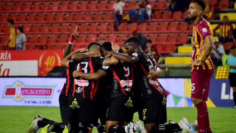 Pereira pasa la ‘tusa’ de Libertadores con una polémica victoria sobre Tolima en Ibagué