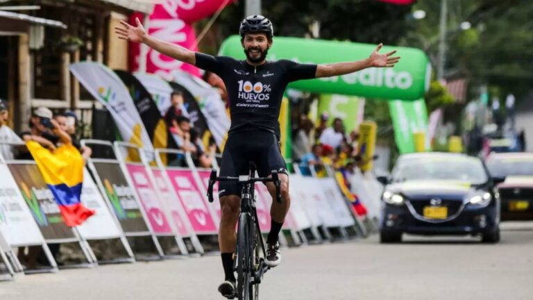 Un sprint de alto nivel le da el triunfo a Juan Diego Hoyos en la etapa 7 del Clásico RCN en Supía