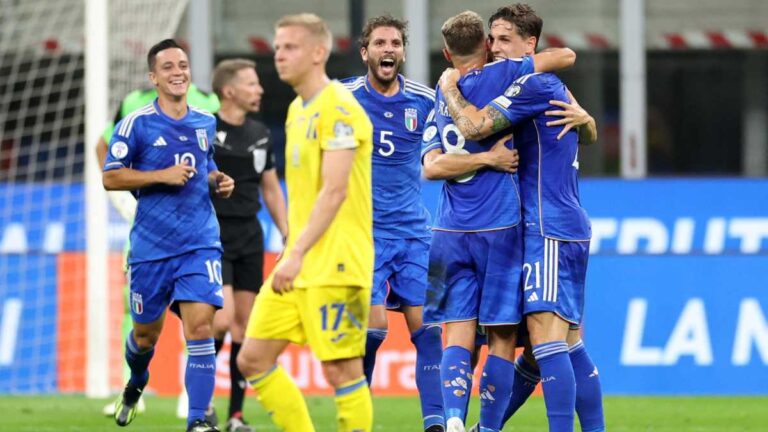 El doblete de Davide Frattesi salva a Italia ante Ucrania en el debut de Spalletti