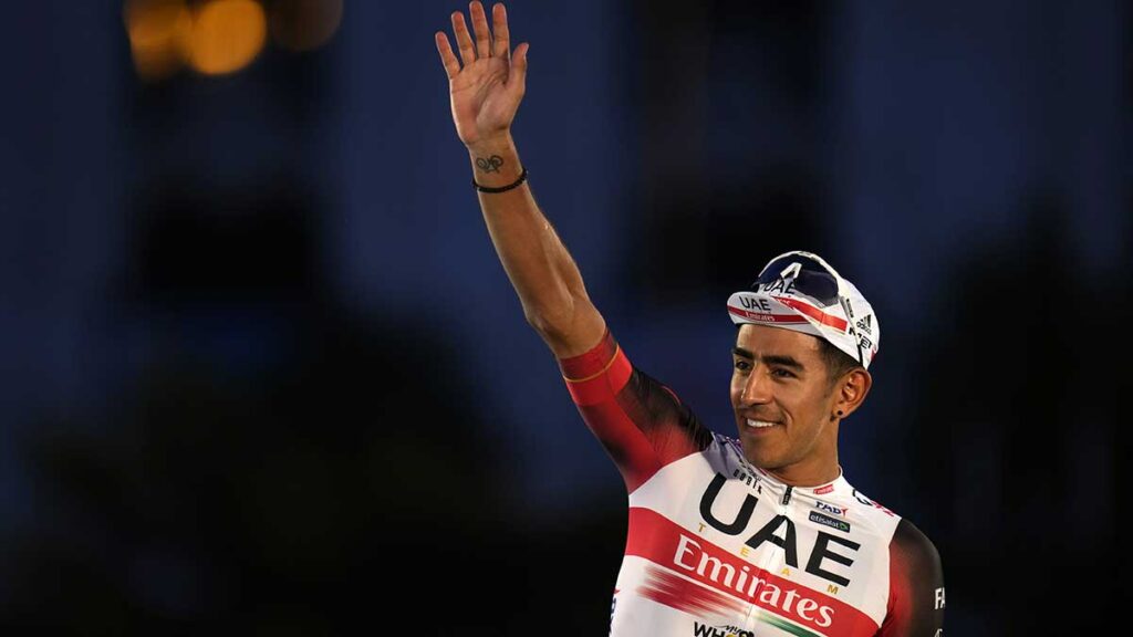Juan Sebastián Molano da el primer triunfo a Colombia en la Vuelta a España. AP