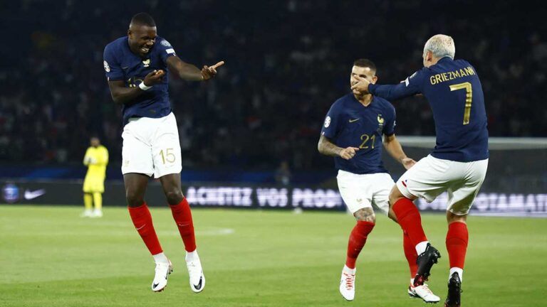 Marcus Thuram marca su primer gol con Francia, tras aprovechar el rechace a disparo de Mbappé