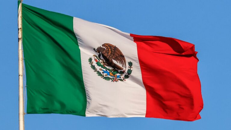 ¿Qué se celebra el 15 de septiembre, cuándo cae en 2024 y es o no día festivo en México?