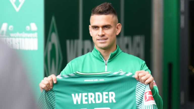Rafael Santos Borré en su llegada a Werder Bremen: “Feliz de estar acá”
