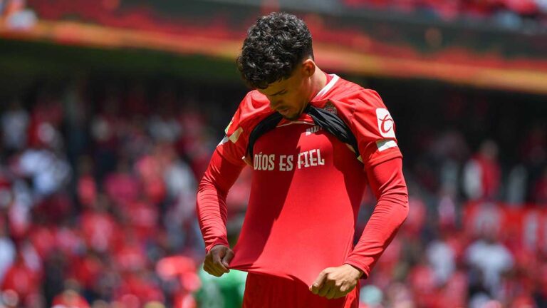 Pedro Raul da forma a la goleada de 4-0 de los Diablos a los Tuzos
