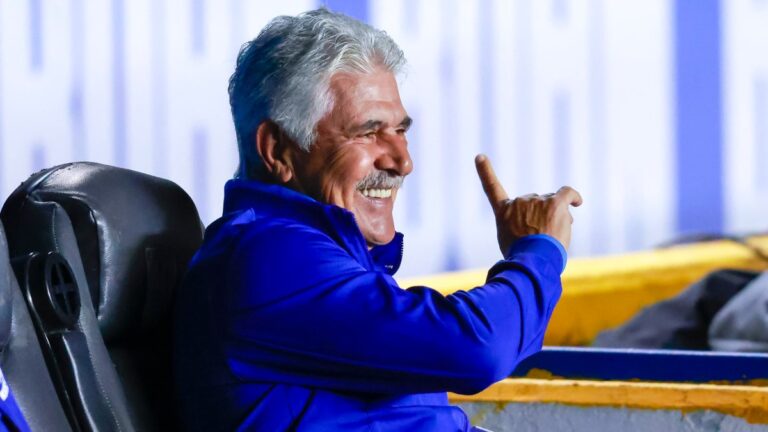 Tuca Ferretti explota contra la selección mexicana: “Juega contra equipos moleros que no sirven para nada”