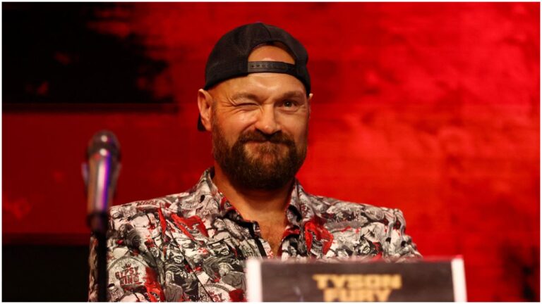 Tyson Fury llama “cobarde” a Oleksandr Usyk: “Pensé que había perdido ante Dubois”