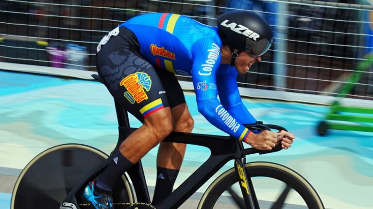 Selección Colombia de ciclismo de pista brilla en Barcelona con cinco medallas y récord de Cristian Ortega