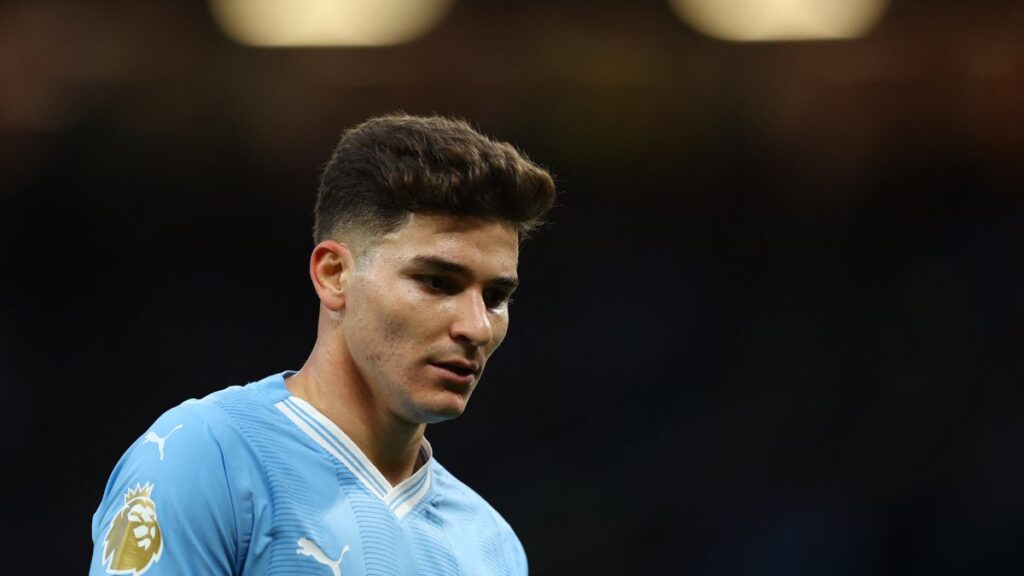 Julián Álvarez gana su lugar en el Manchester City | Foto: Reuters