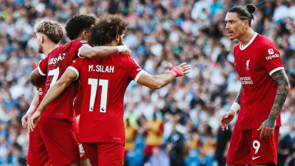Liverpool celebrando el doblete de Salah.