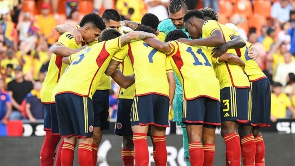 Selección Colombia para partidos con Uruguay y Ecuador.