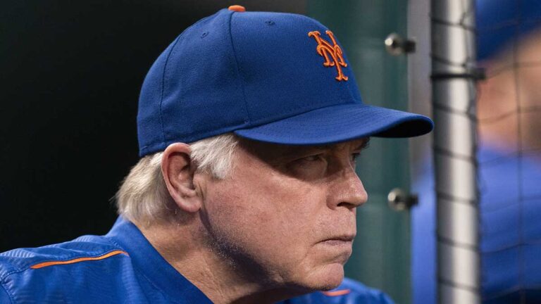 Tras el gran fracaso, Mets despide al manager Buck Showalter antes del último juego de la temporada regular