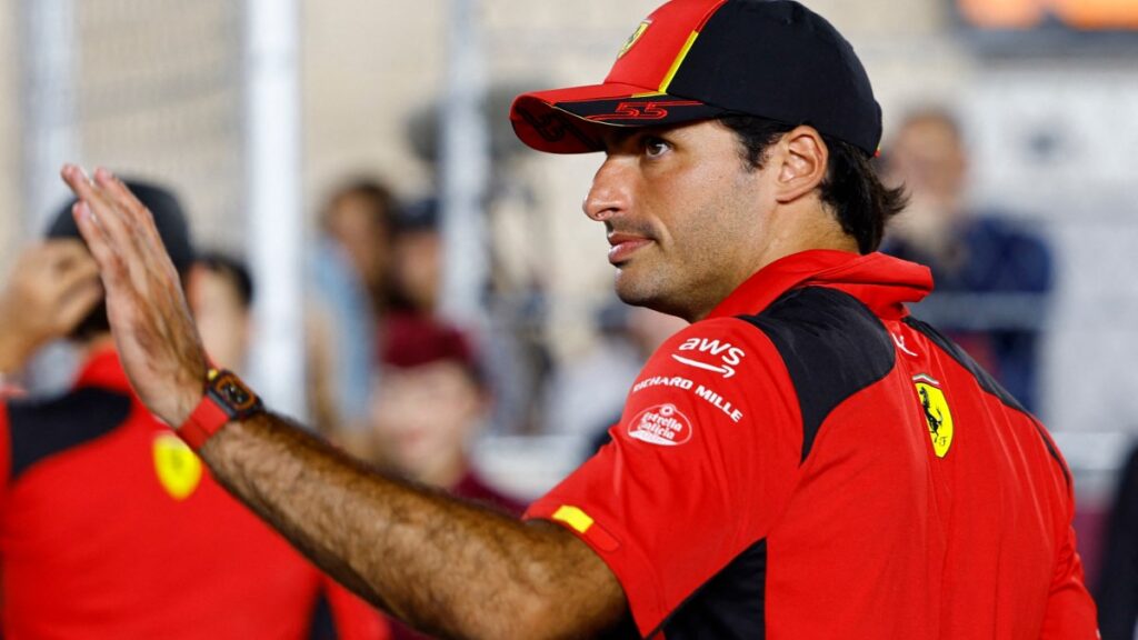 Carlos Sainz no formará parte del Gran Premio de Qatar debido a una fuga de combustible en el monoplaza de Ferrari