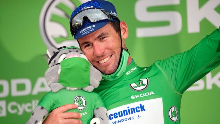 Cavendish da marcha atrás a su retiro para romper el récord de victorias en el Tour