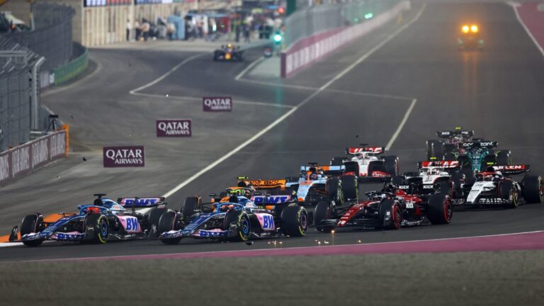 ¿Cómo queda el Campeonato Mundial de Pilotos y Constructores tras el GP de Qatar?