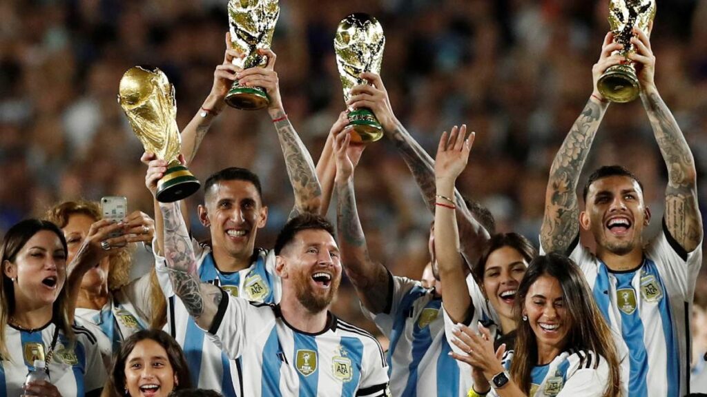 Messi es la novedad en la convocatoria de Scaloni pues pese a su lesión fue considerado para las Eliminatorias Mundialistas.