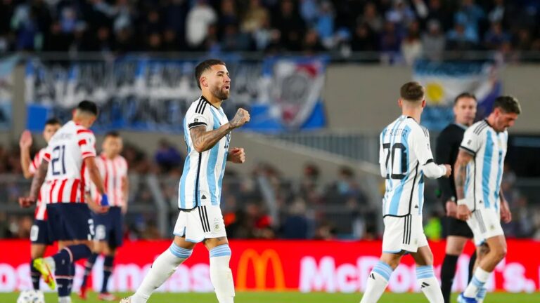 Argentina venció a Paraguay y lidera las Eliminatorias