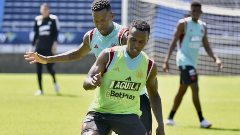 Néstor Lorenzo tiene un problema: las cinco figuras en riesgo de no jugar ante Ecuador