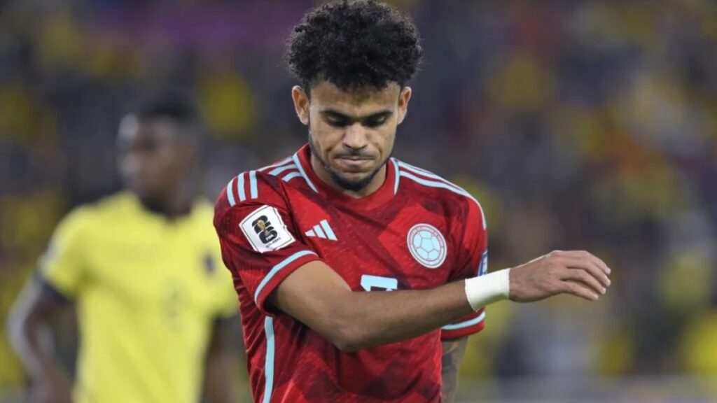 Luis Díaz jugando con la Selección.