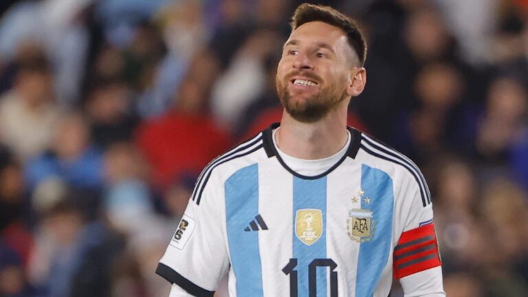 Scaloni puso en duda la presencia de Messi contra Perú: ¿de qué depende?
