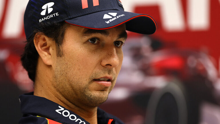 Checo Pérez responde ante los rumores de retiro de la Fórmula 1