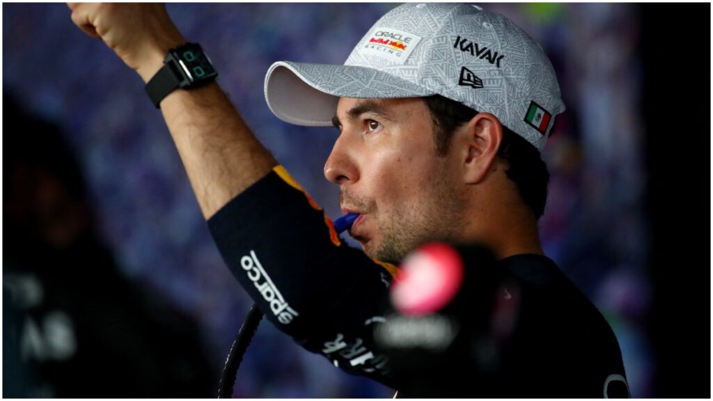 Checo Pérez en el GP de México | Reuters; Cunha