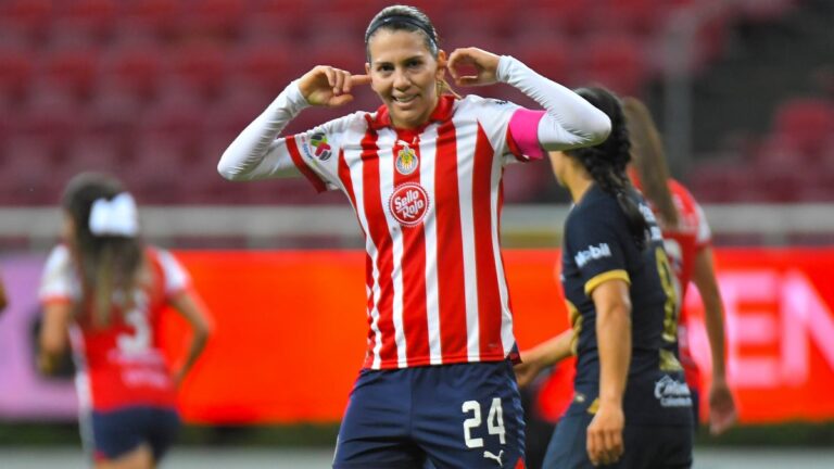 Chivas Femenil golea a Pumas y suma su cuarta victoria al hilo en el Apertura 2023