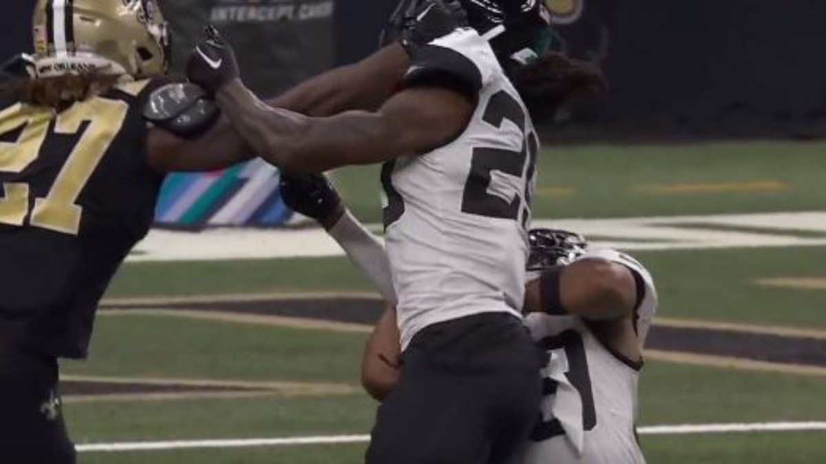 El Brutal Impacto Que Noquea A Jamal Agnew En El Jaguars Vs Saints ...